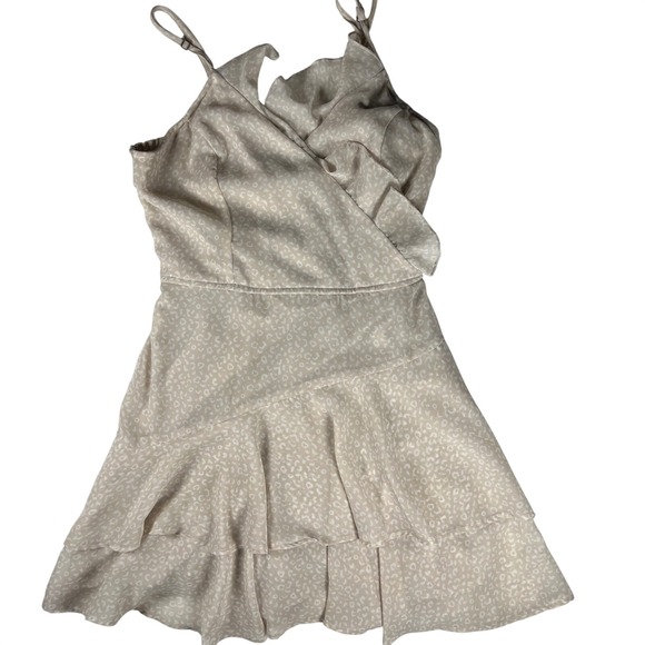 Jopaa Dresses & Skirts - Jopaa Leopard Print Ruffle Babydoll Mini Dress Women's Size M